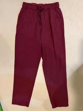 Women’s Drawstring Pants in Burgundy